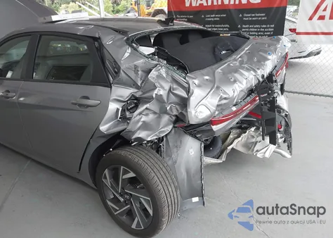 2025 Hyundai Elantra Sel Sport from USA, damaged, VIN KMHLM4DG3SU981397